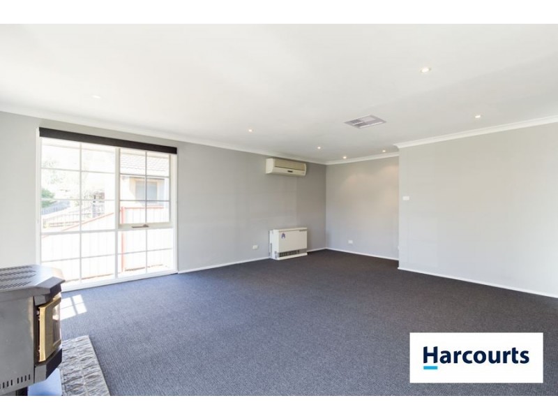 9 Arnold Street, Cranbourne VIC 3977