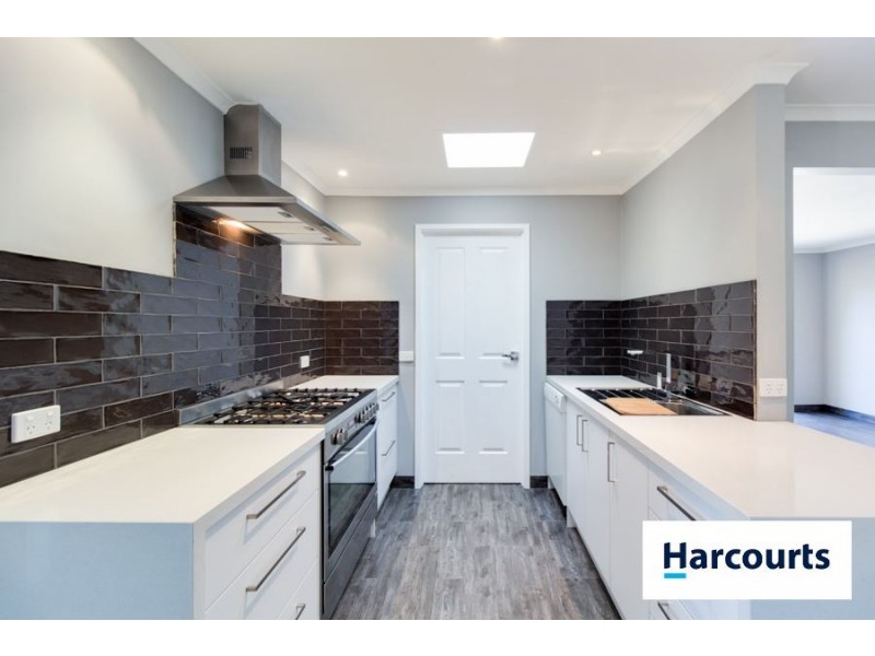 9 Arnold Street, Cranbourne VIC 3977