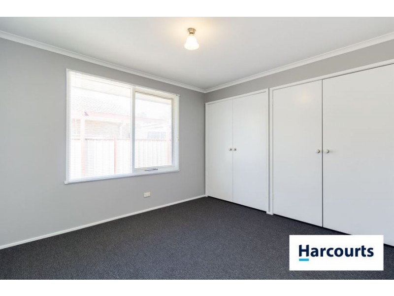 9 Arnold Street, Cranbourne VIC 3977