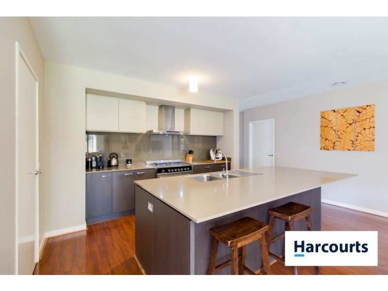 27 Duce Street, Cranbourne East VIC 3977