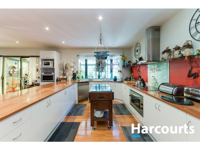 42 Gentle Annie Drive, Blind Bight VIC 3980