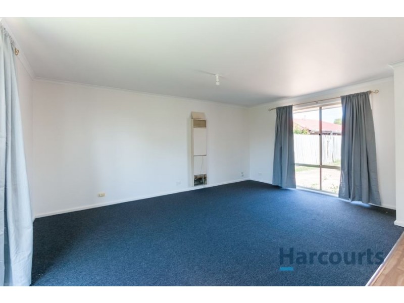 2/25 Rouse Street, Cranbourne VIC 3977