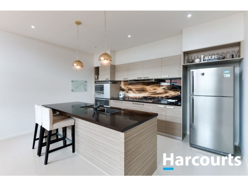 4 Rannoch Street, Cranbourne East VIC 3977