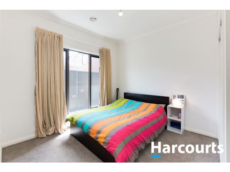 4 Rannoch Street, Cranbourne East VIC 3977