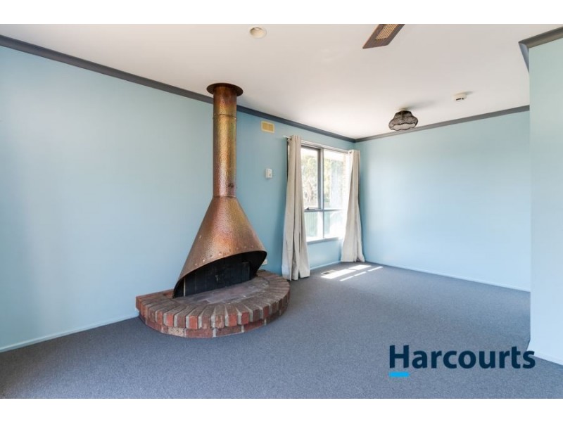 20 James Cook Drive, Cranbourne VIC 3977