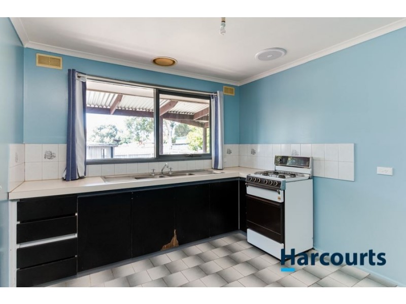 20 James Cook Drive, Cranbourne VIC 3977
