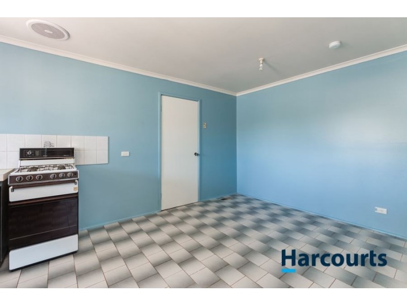 20 James Cook Drive, Cranbourne VIC 3977