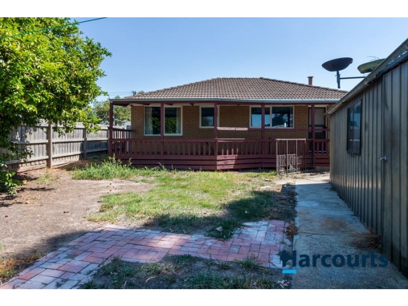 20 James Cook Drive, Cranbourne VIC 3977