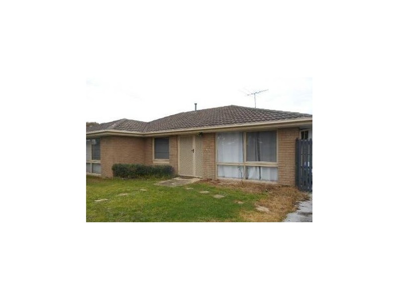 11 and 13 Barkly Street, Cranbourne VIC 3977