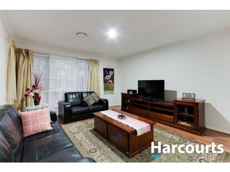 163 Courtenay Avenue, Cranbourne North VIC 3977
