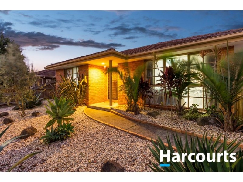 163 Courtenay Avenue, Cranbourne North VIC 3977