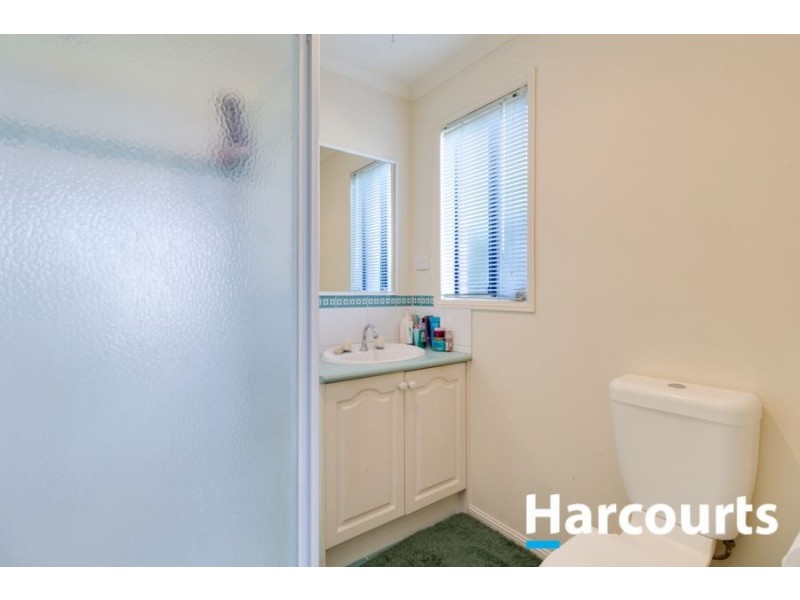 10 Cranberry Place, Cranbourne VIC 3977