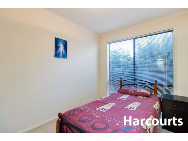 10 Cranberry Place, Cranbourne VIC 3977