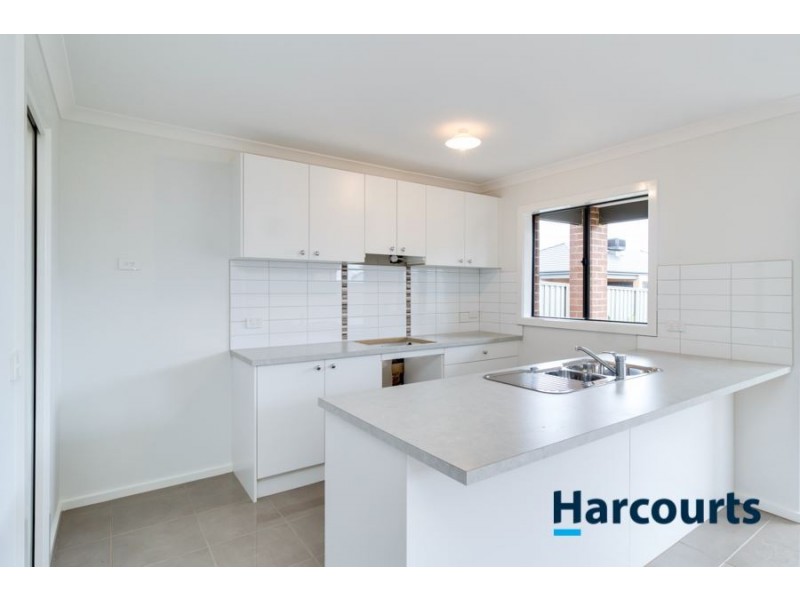 30 Cortula Road, Cranbourne East VIC 3977