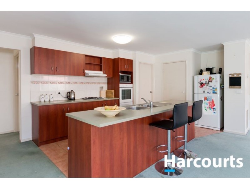 43 Briarcrest Drive, Cranbourne East VIC 3977
