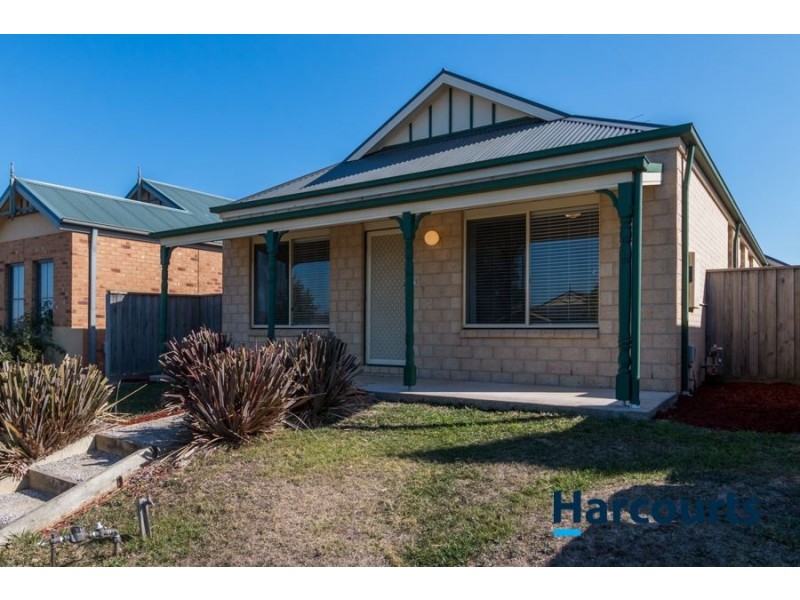 54 Springhill Drive, Cranbourne VIC 3977