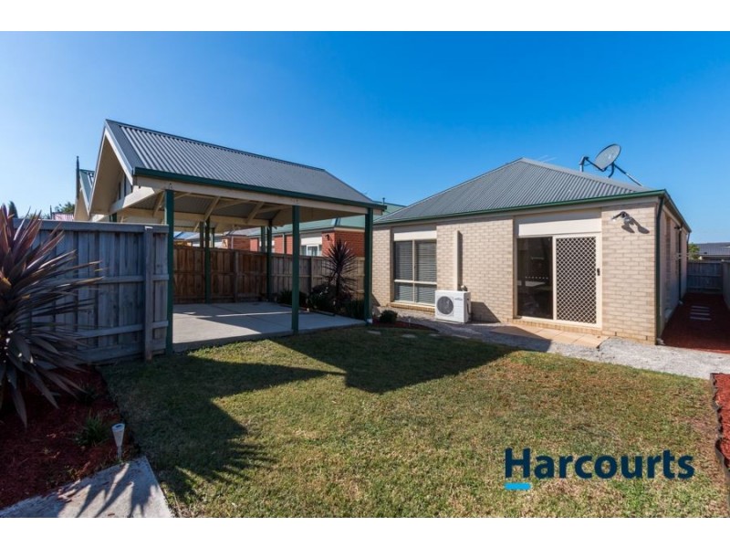 54 Springhill Drive, Cranbourne VIC 3977
