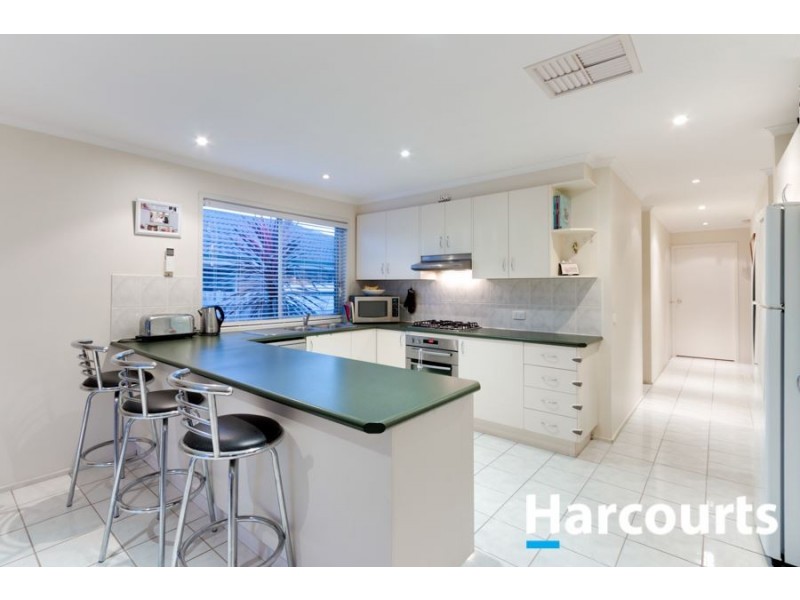 9 Dartmoor Drive, Cranbourne East VIC 3977