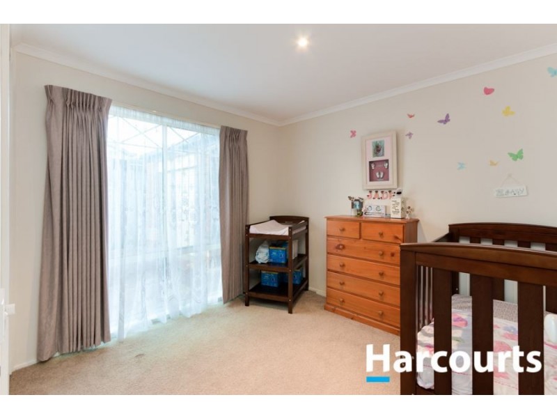 9 Dartmoor Drive, Cranbourne East VIC 3977