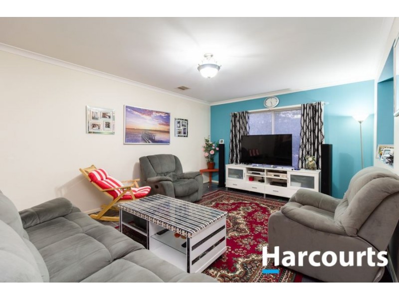 13 Silverwattle Drive, Lyndhurst VIC 3975