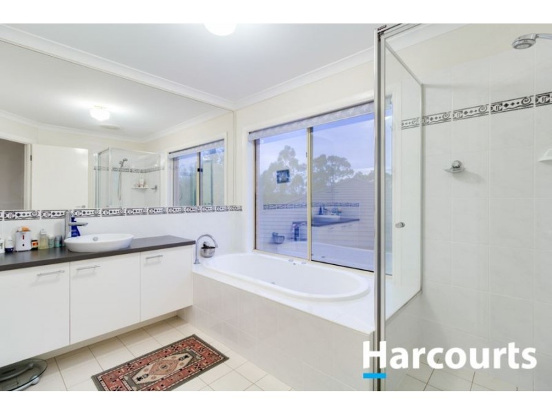 13 Silverwattle Drive, Lyndhurst VIC 3975
