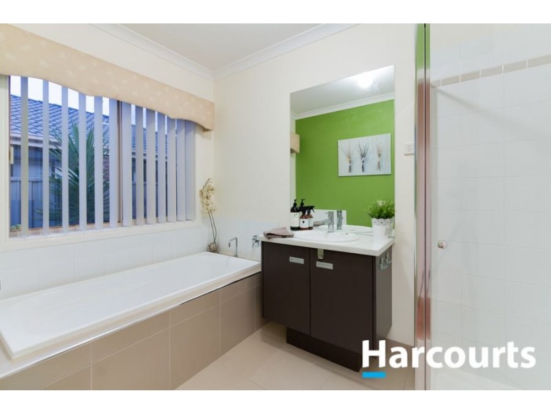10 Pipetrack Circuit, Cranbourne East VIC 3977