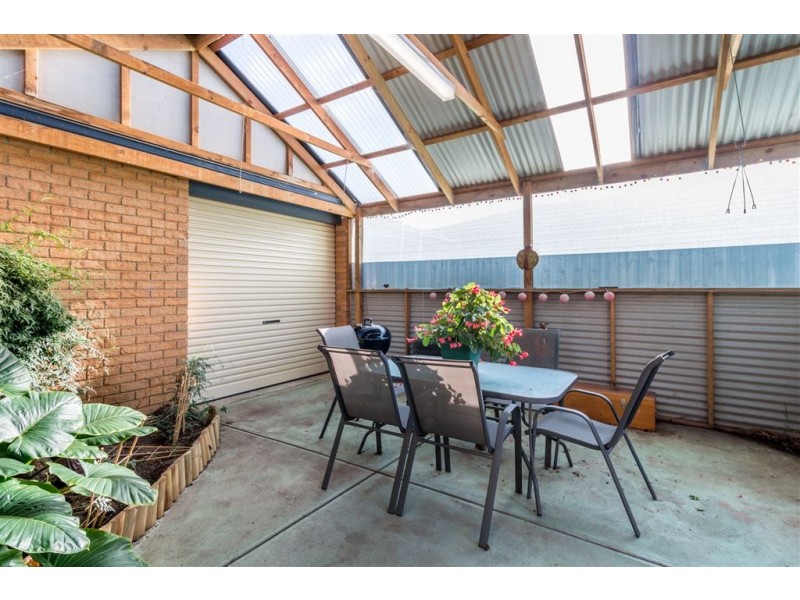 10 Cranberry Place, Cranbourne VIC 3977