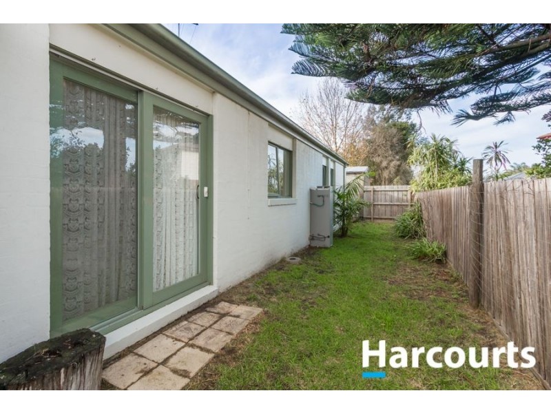 4/23-25 Houlder Avenue, Cranbourne VIC 3977