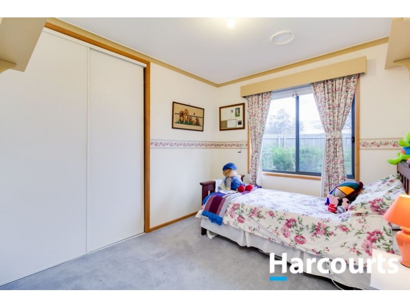 13 Todd Court, Cranbourne West VIC 3977
