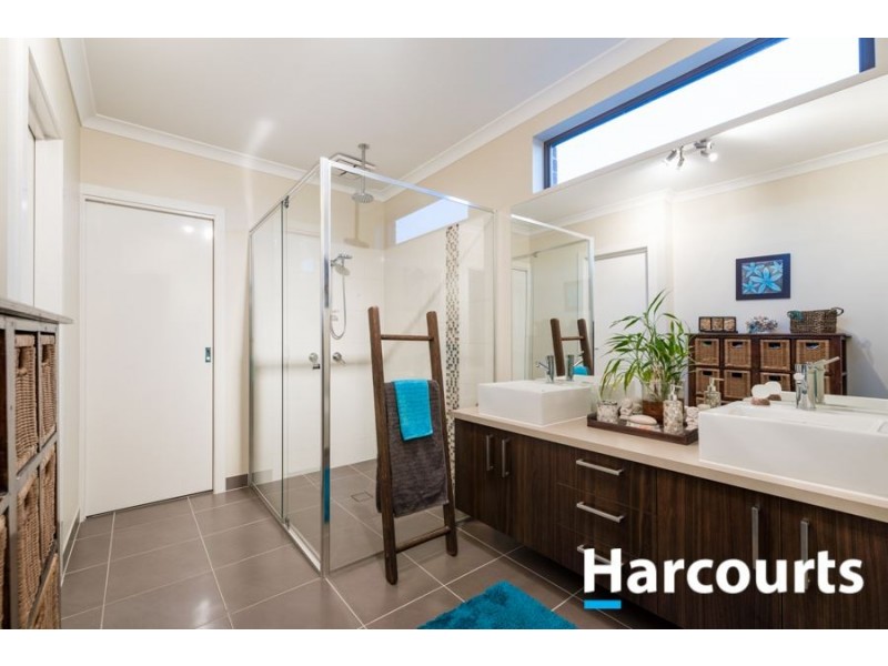 31 Everlasting Boulevard, Cranbourne West VIC 3977