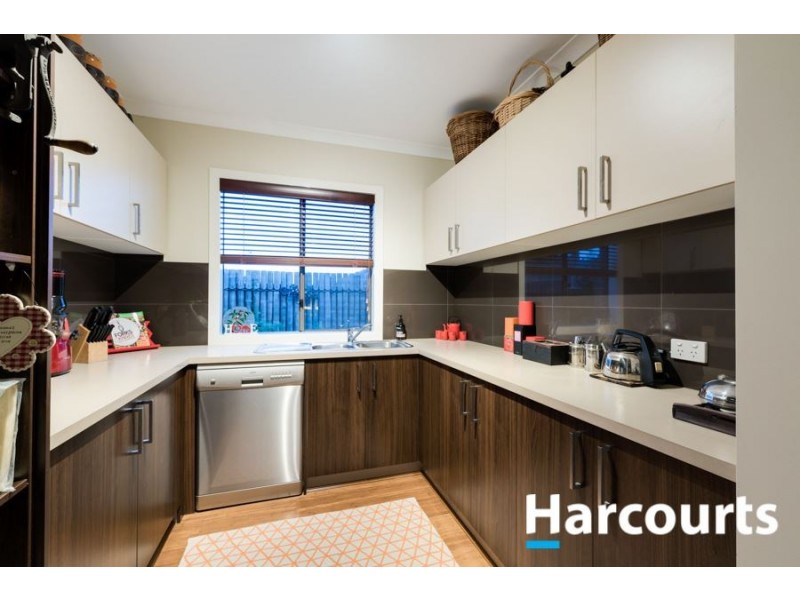 31 Everlasting Boulevard, Cranbourne West VIC 3977