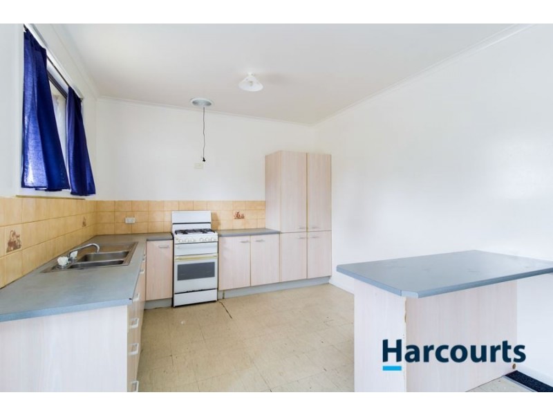 2/94 Circle Drive, Cranbourne VIC 3977