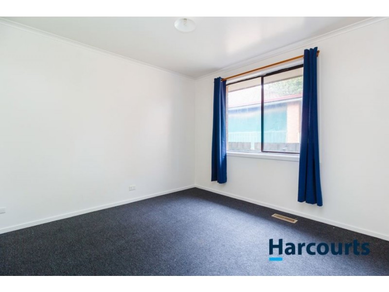 2/94 Circle Drive, Cranbourne VIC 3977