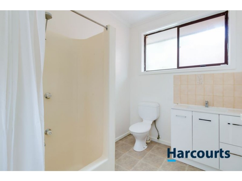 2/94 Circle Drive, Cranbourne VIC 3977