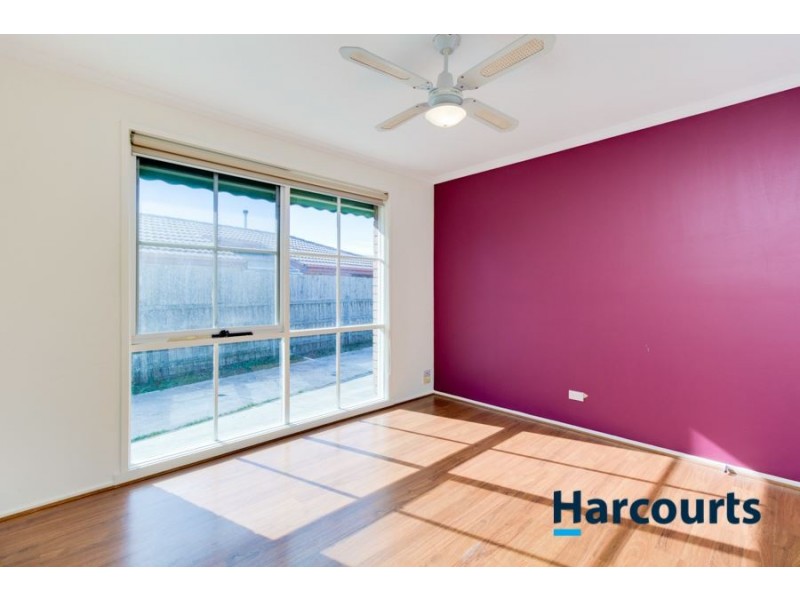 5 Willora Crescent, Cranbourne West VIC 3977