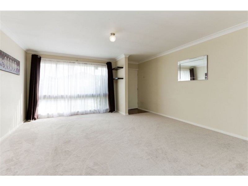 2/21 Bowen Street, Cranbourne VIC 3977