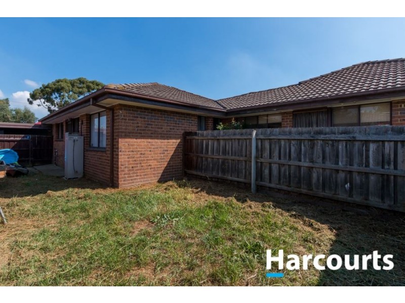 2/21 Bowen Street, Cranbourne VIC 3977