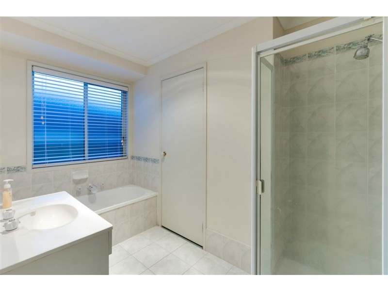 9 Dartmoor Drive, Cranbourne East VIC 3977