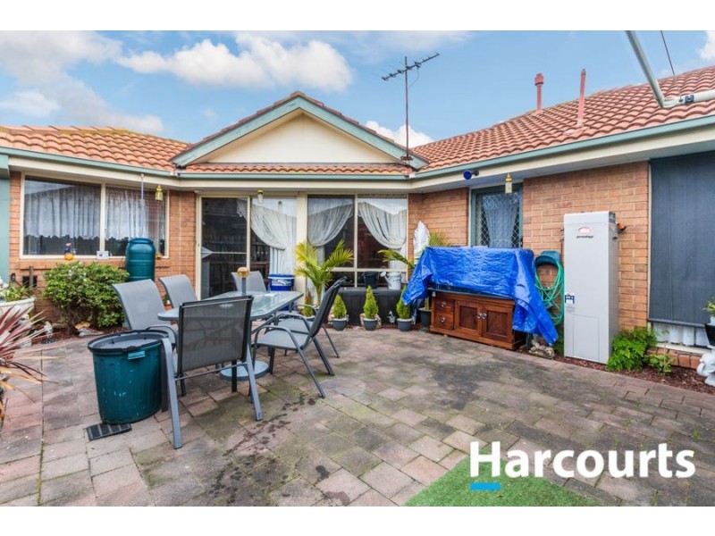 2/15-17 Lyall Street, Cranbourne VIC 3977