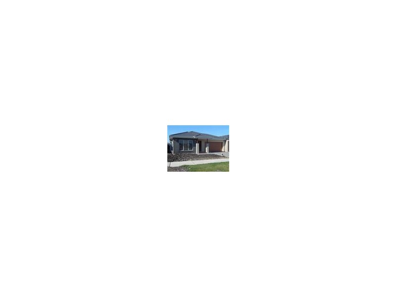 11 Howden Street, Cranbourne East VIC 3977