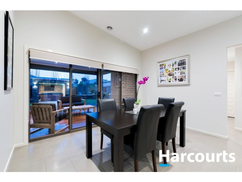 12 Duce Street, Cranbourne East VIC 3977