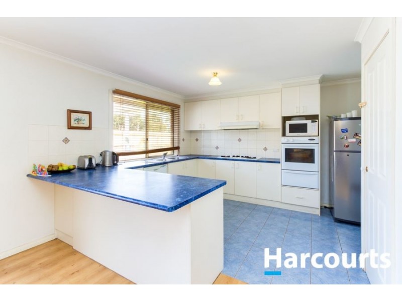 1 Trafalgar Way, Cranbourne East VIC 3977