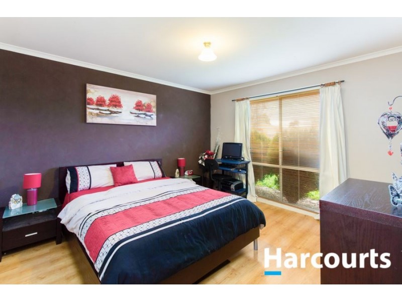 1 Trafalgar Way, Cranbourne East VIC 3977