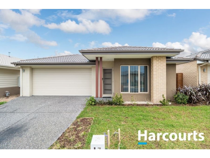 7 Bremer Street, Clyde North VIC 3978