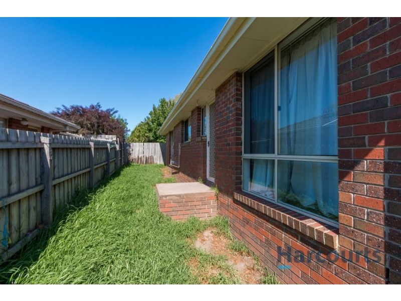 2/25 Rouse Street, Cranbourne VIC 3977