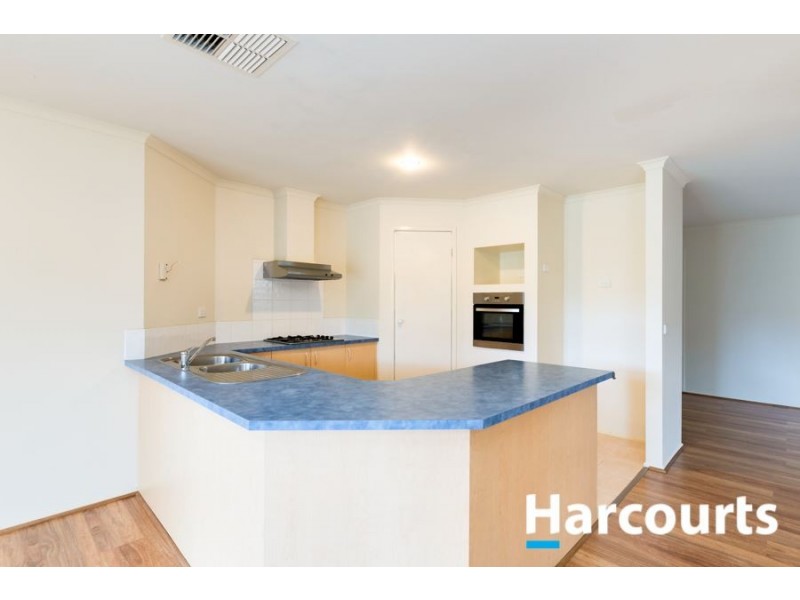 24 Hasluck Crescent, Lynbrook VIC 3975