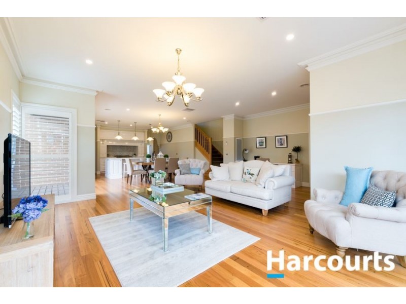 10 Clovelly Way, Officer VIC 3809