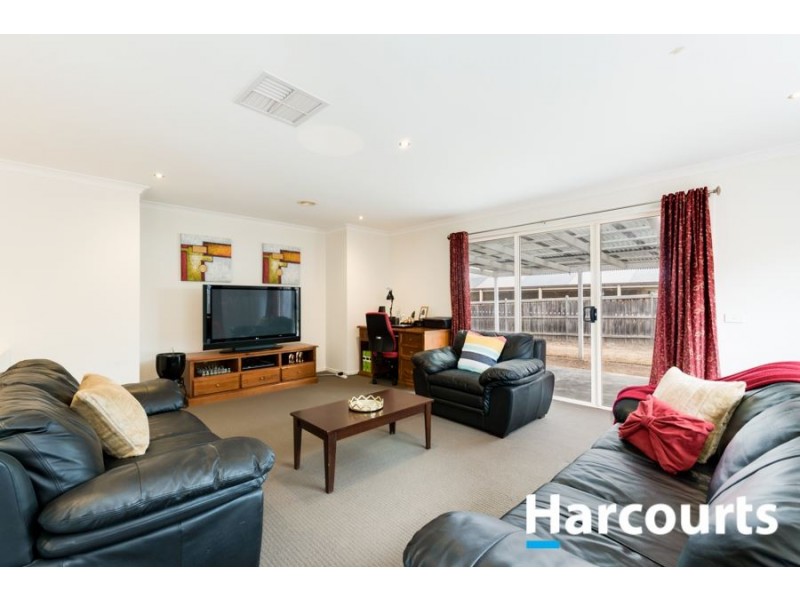 53 Tobin Way, Lyndhurst VIC 3975