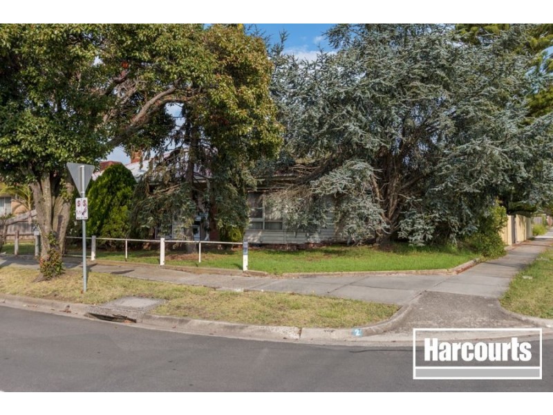 2 Gill Street, Cranbourne VIC 3977