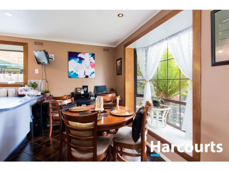 9 Ruffy Drive, Cranbourne VIC 3977
